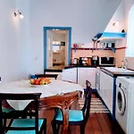 Tatil Evi Elegeo Rockhouse Agia Marina (Leros)