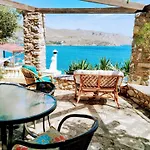 Elegeo Rockhouse Agia Marina (Leros)