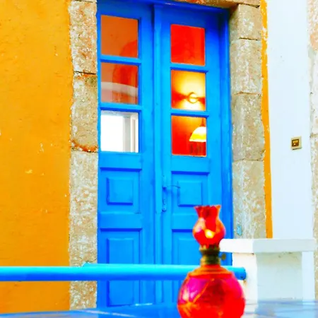 Elegeo Rockhouse Dom wakacyjny