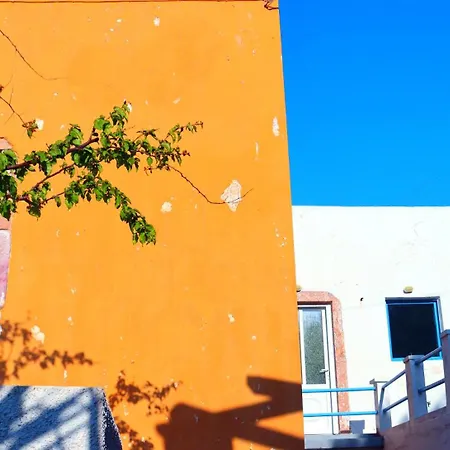 Elegeo Rockhouse Dom wakacyjny *