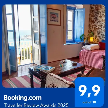 Tatil Evi Elegeo Rockhouse Agia Marina (Leros)