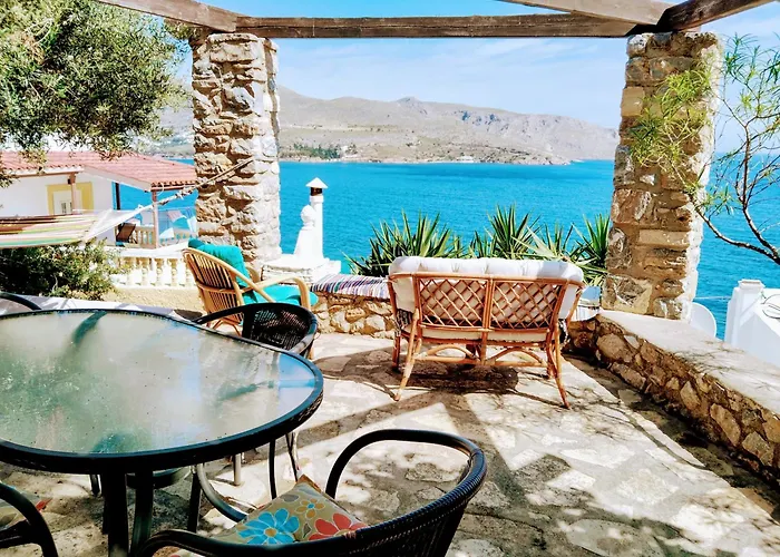 Elegeo Rockhouse Agia Marina (Leros)